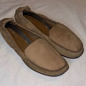 Hush Puppies Moyen Tan Moccasin Loafers